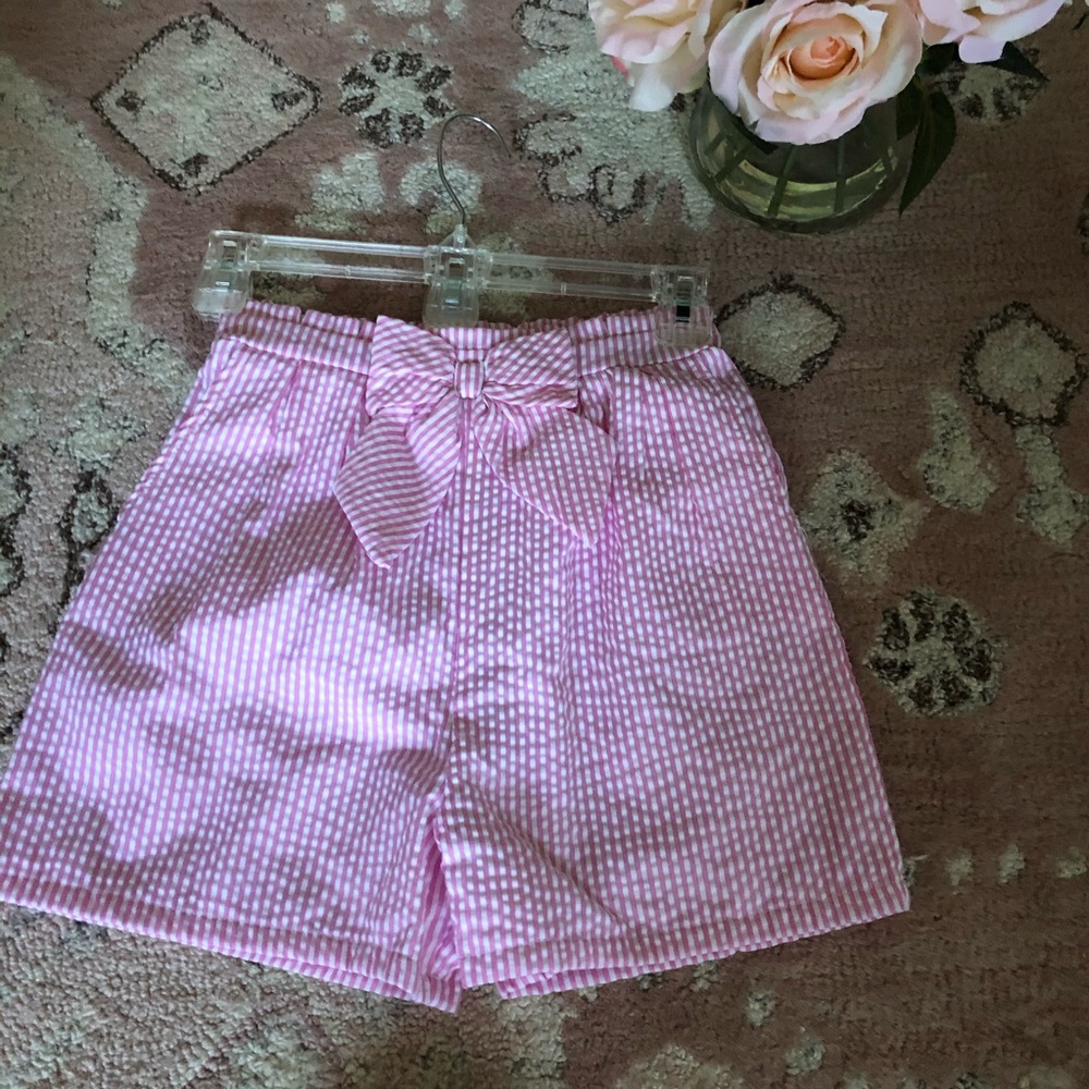 Kids Seersucker shorts with a bow size 12